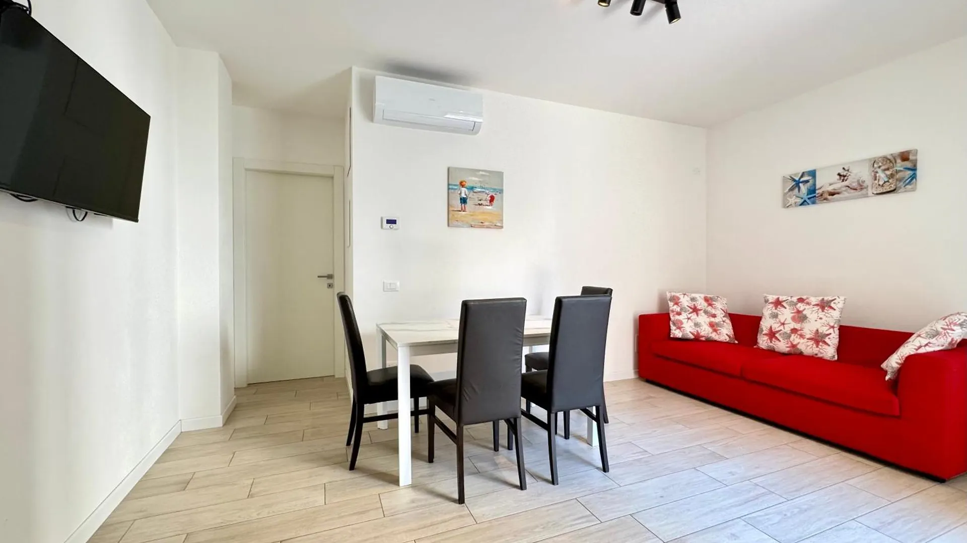 Villa Eugenia Family Apartments - Carraro Immobiliare Jesolo Italy